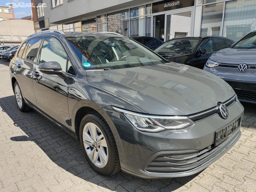 Volkswagen Golf 8 Variant 2.0 TDI 110kW Manual
